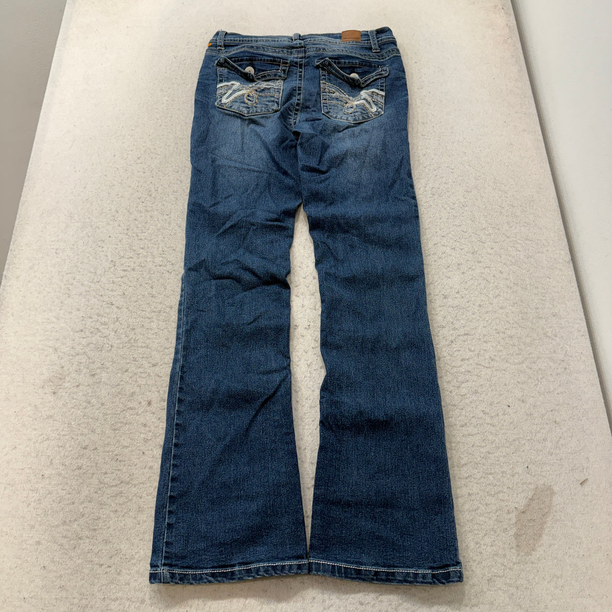Wallflower Bootcut Jeans Women's Medium Wash Embellished Flap Pocket Size 9 photo 2
