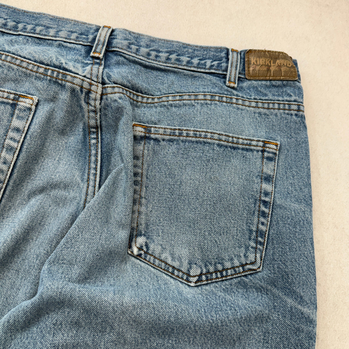 Kirkland Signature Light Wash Relaxed Jeans Size 38x30 photo 8