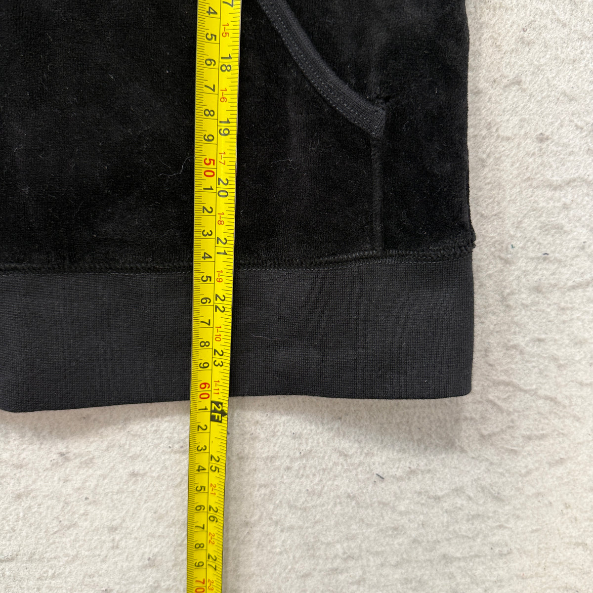 Juicy Couture Women's Black Velour Zip-Up Hoodie Sequin Dog Logo Pockets Size L