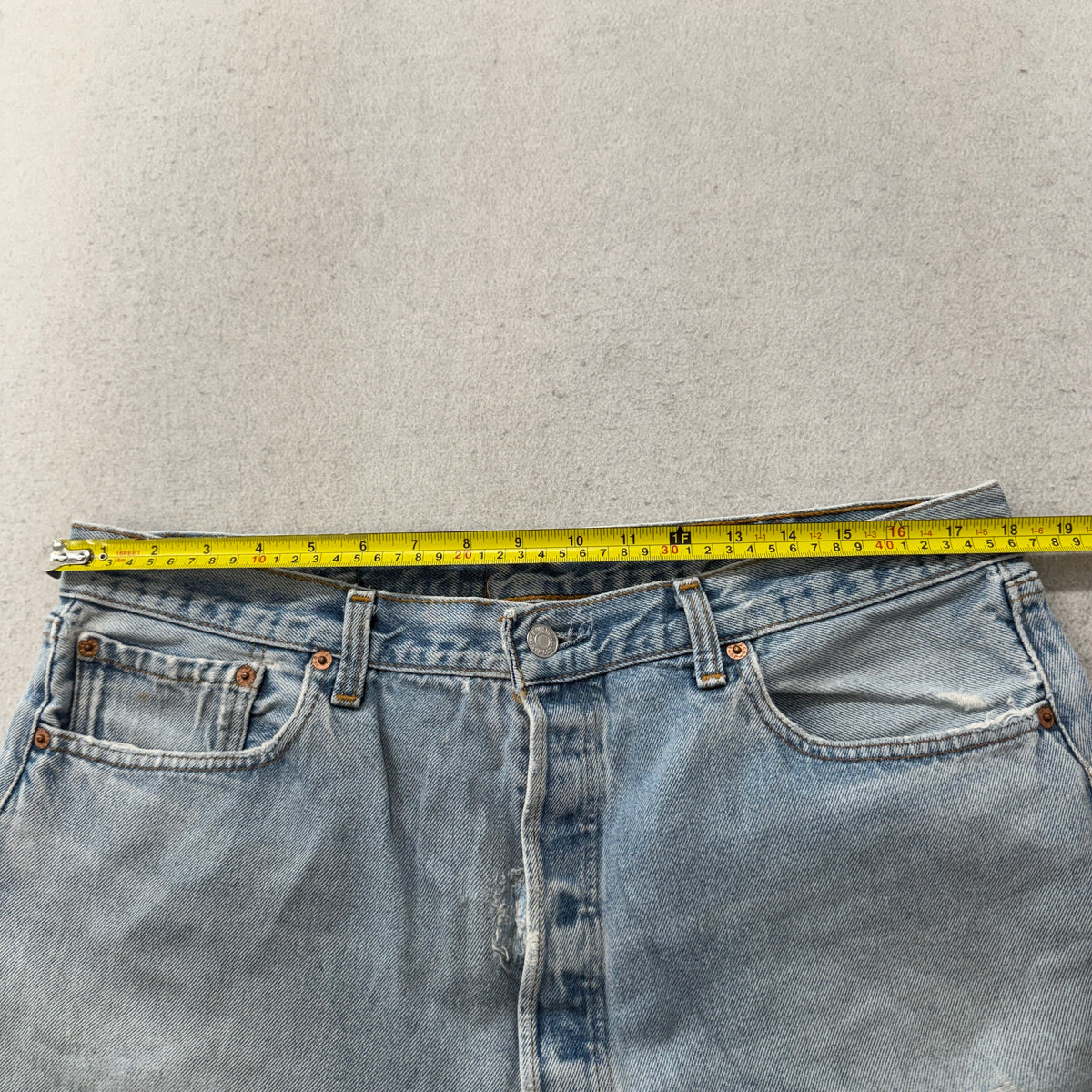 Levis Vintage 501xx Cutoff Denim Shorts Size 40 photo 4