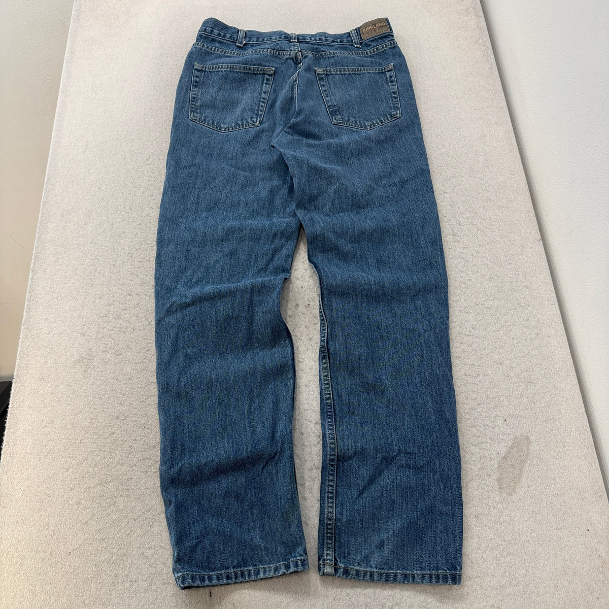 Kirkland Signature Medium Wash Jeans Size 34x34 photo 2
