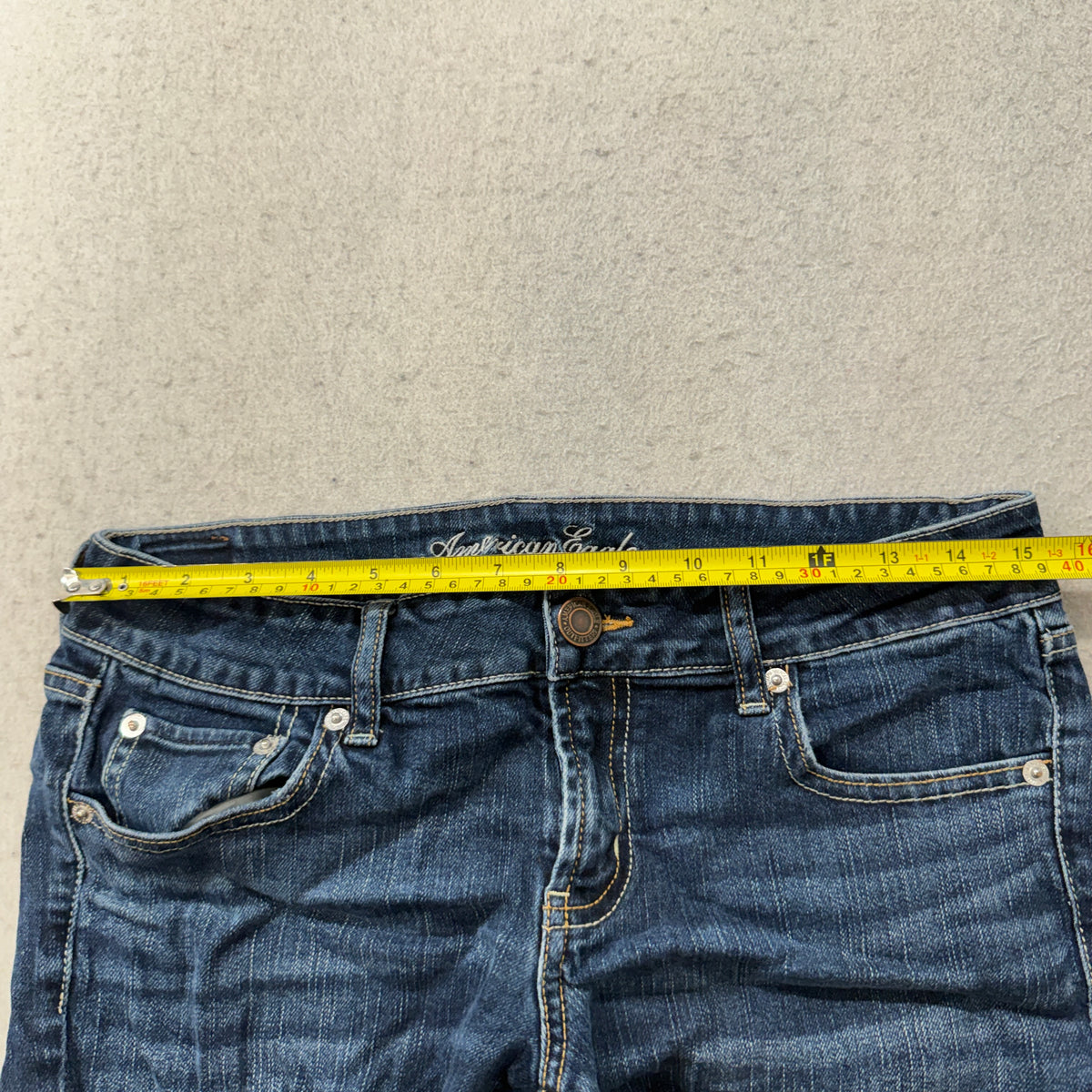 American Eagle Favorite Boyfriend Stretch Denim Cutoff Shorts Dark Wash Size 10 photo 4