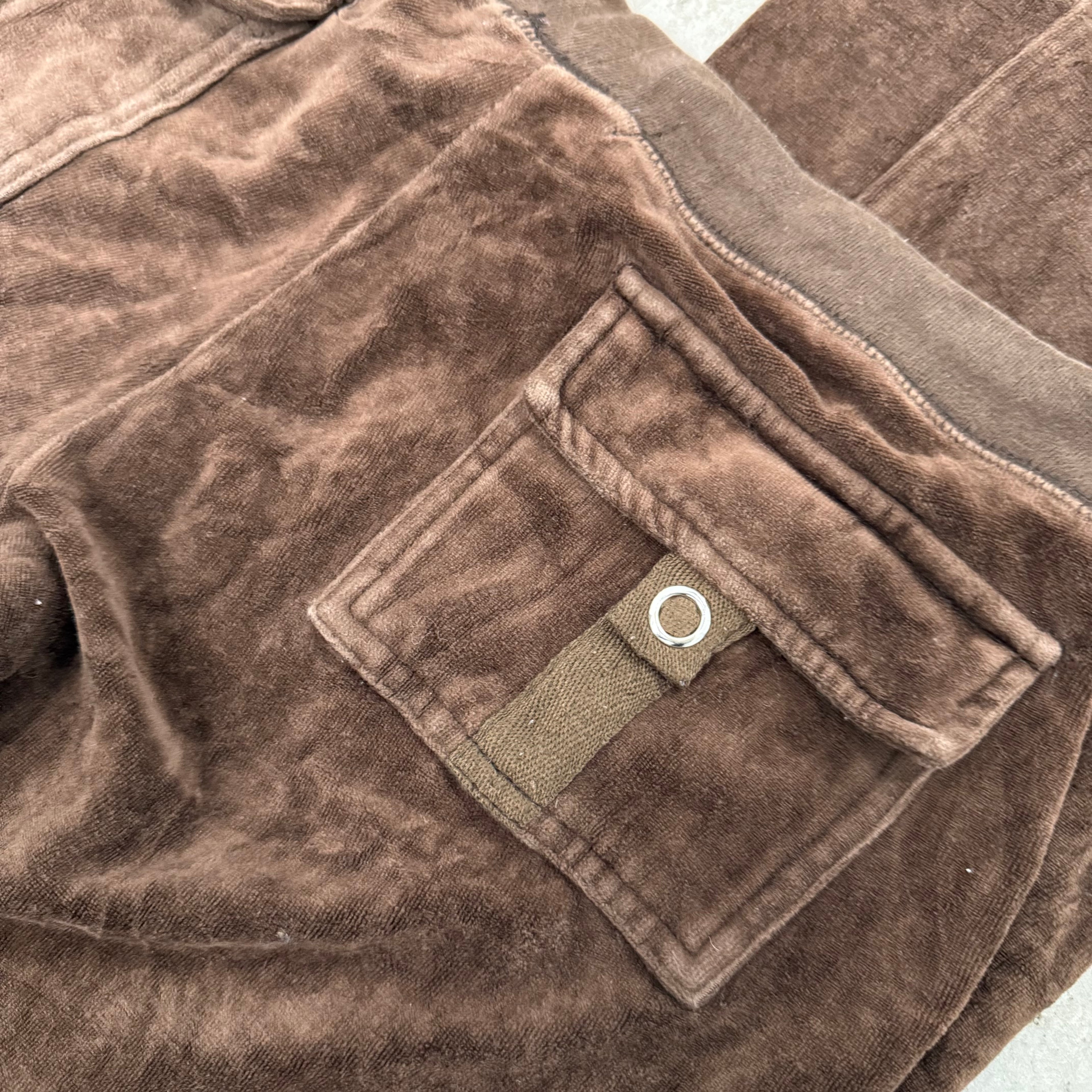 Brown VINTAGE Velour Juicy Couture Flared Pants w/ RARE BACK SNAP POCKETS SIZE M