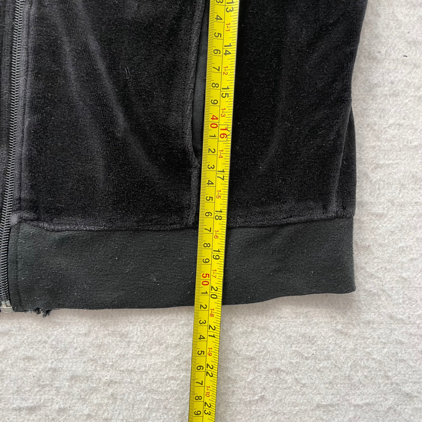 Vintage Juicy Couture Women's Black Velour Zip-Up Track Jacket Pockets Size L