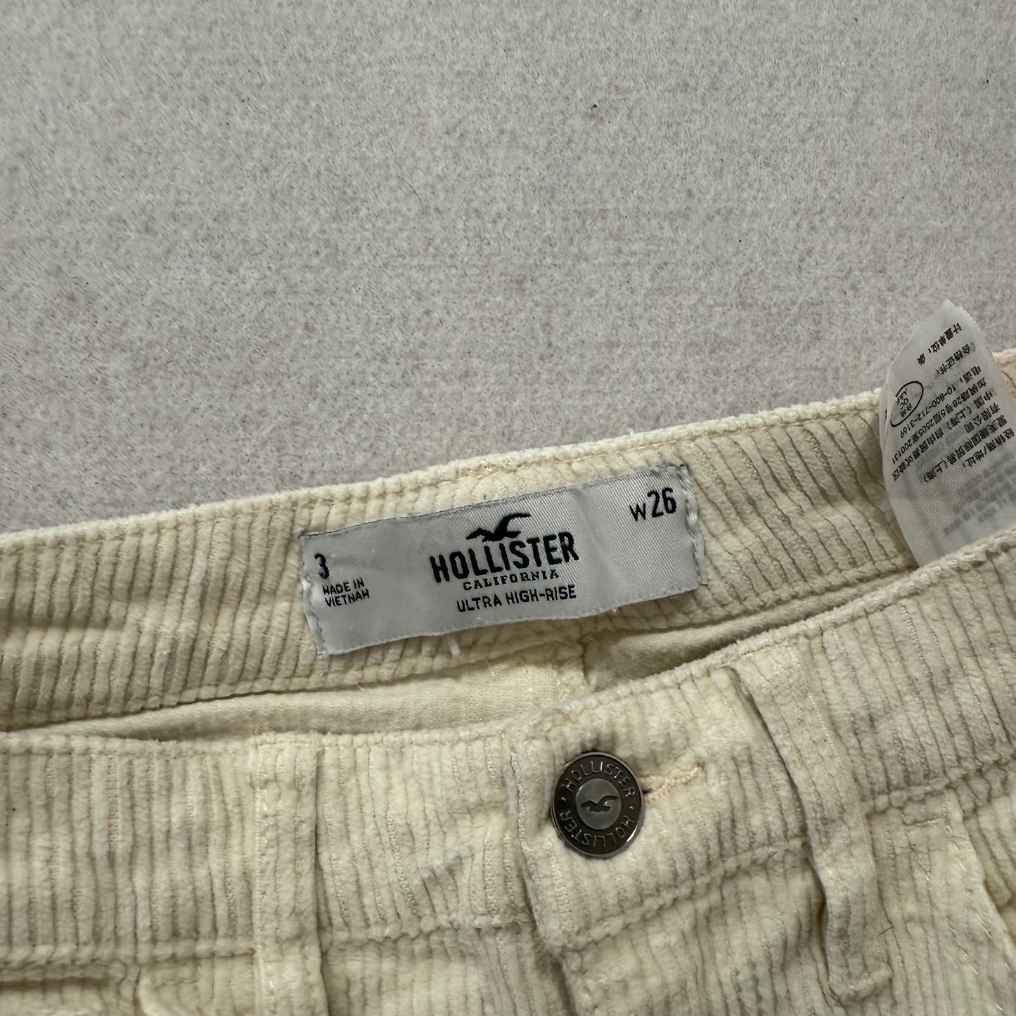 Hollister Women's Cream Corduroy Slim Straight Fit Pant Aesthetic Size 26