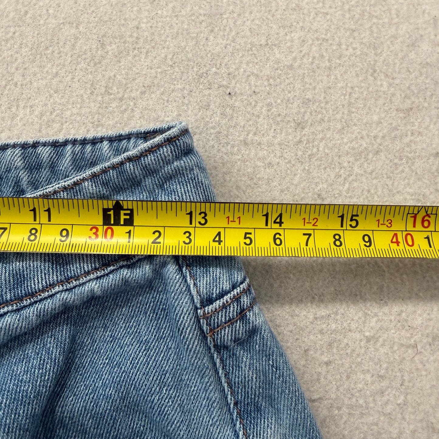 Empyre Women's Blue Denim Jeans Relaxed Fit Zip-Fly Pocket Classic Logo Size 2