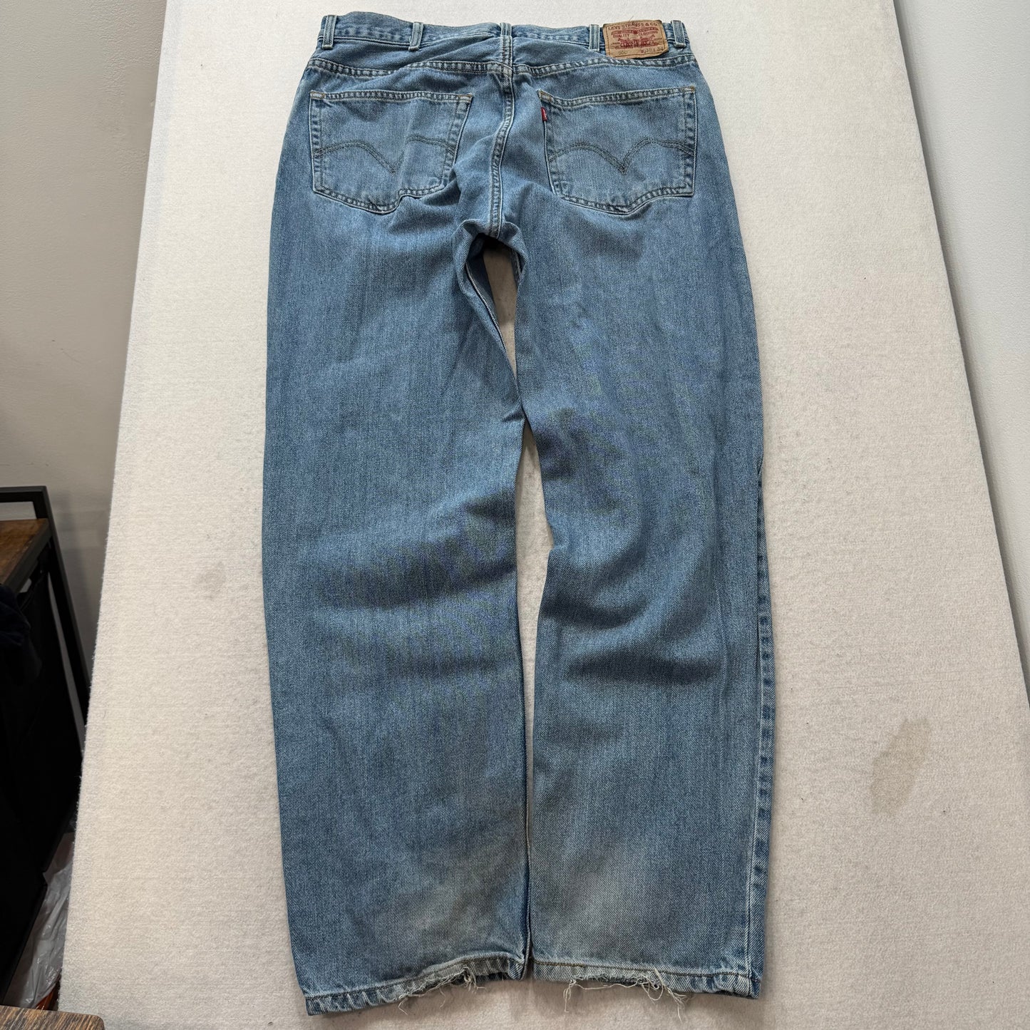 Levi's 550 Men's Blue Straight Leg Denim Jeans Zip-Fly Relaxed Fit Size 38x34