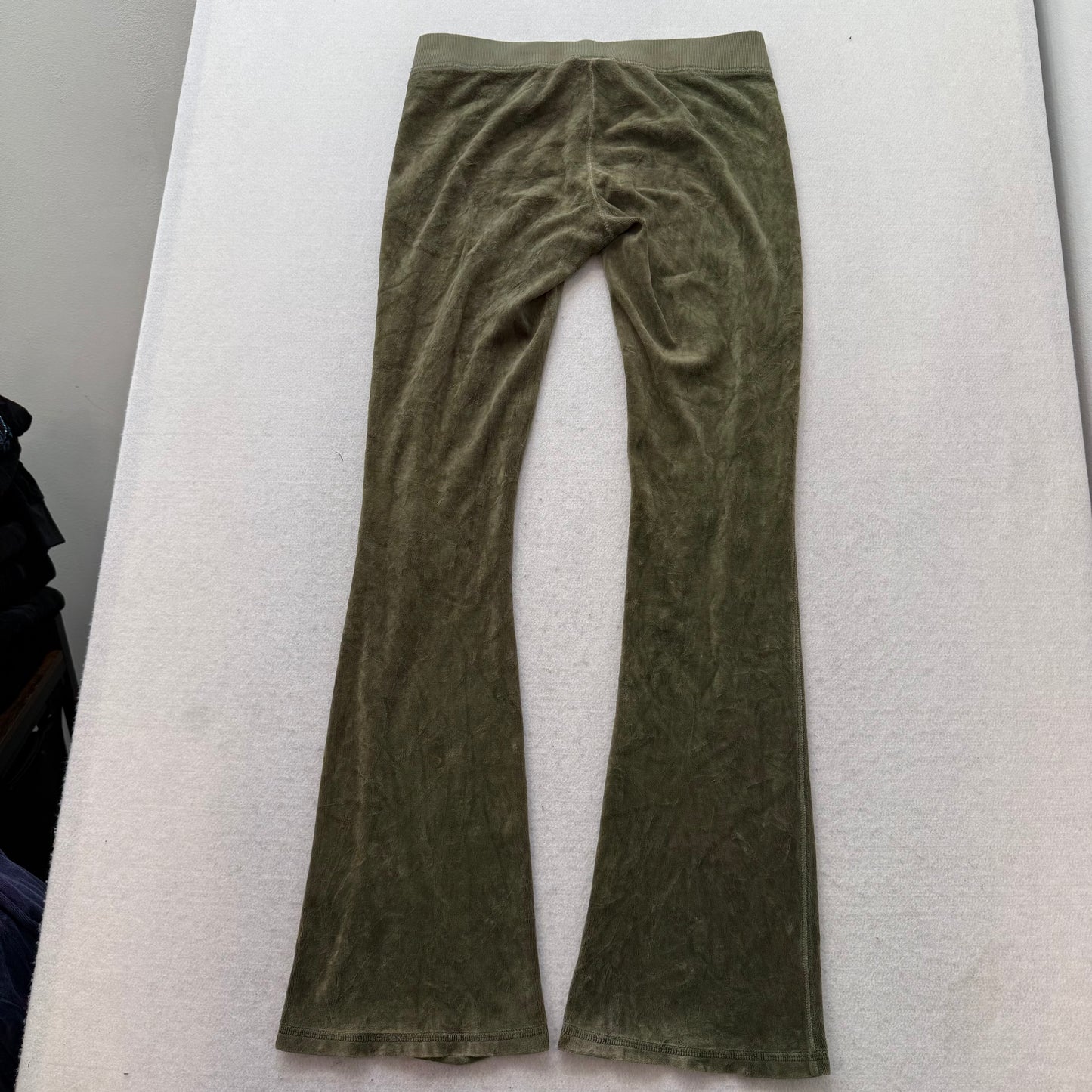 Vintage Juicy Couture Women Olive Green Velour Flared Track Pant Low Rise Size L
