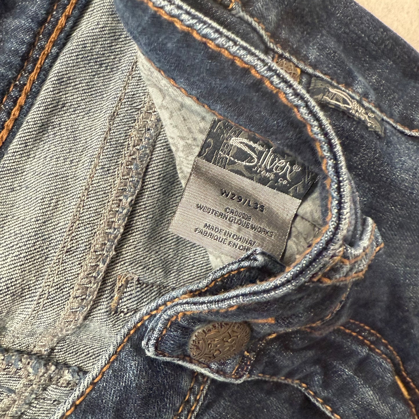 Silver Aiko Women's Dark Wash Blue Denim Bootcut Jeans Streetwear Y2K Size 29