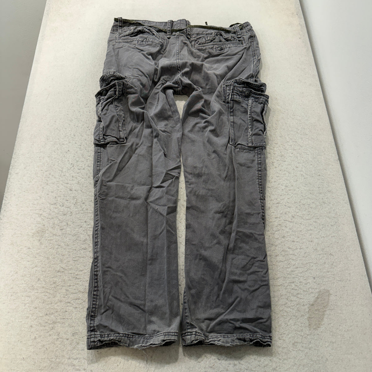 No Boundaries Cargo Pants Men's Gray Cotton Utility Pockets Relaxed Size 38x32 photo 2