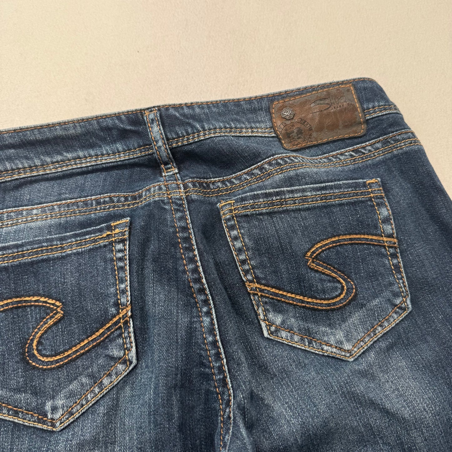Silver Aiko Women's Dark Wash Blue Denim Bootcut Jeans Streetwear Y2K Size 29