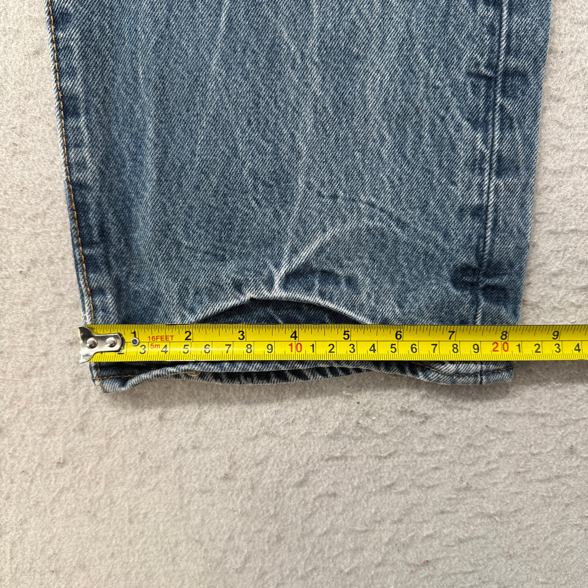 Levis 501 Medium Wash Button Fly Jeans Size 38x34 photo 7