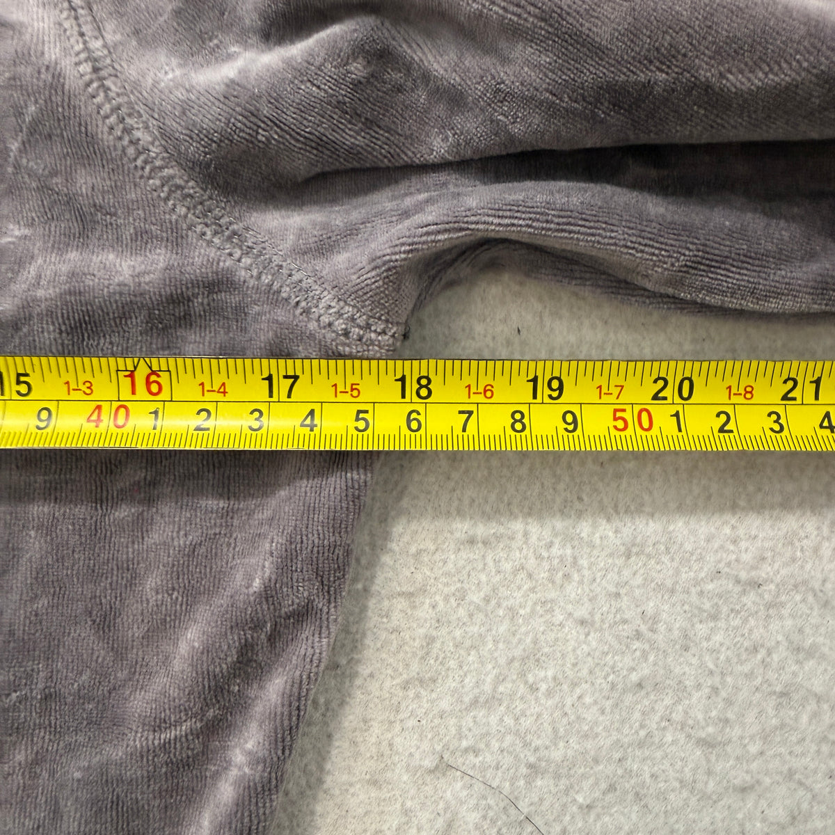 Vintage Juicy Couture Queen Of Couture Women's Grey Velour Zip-Up Hoodie Size L