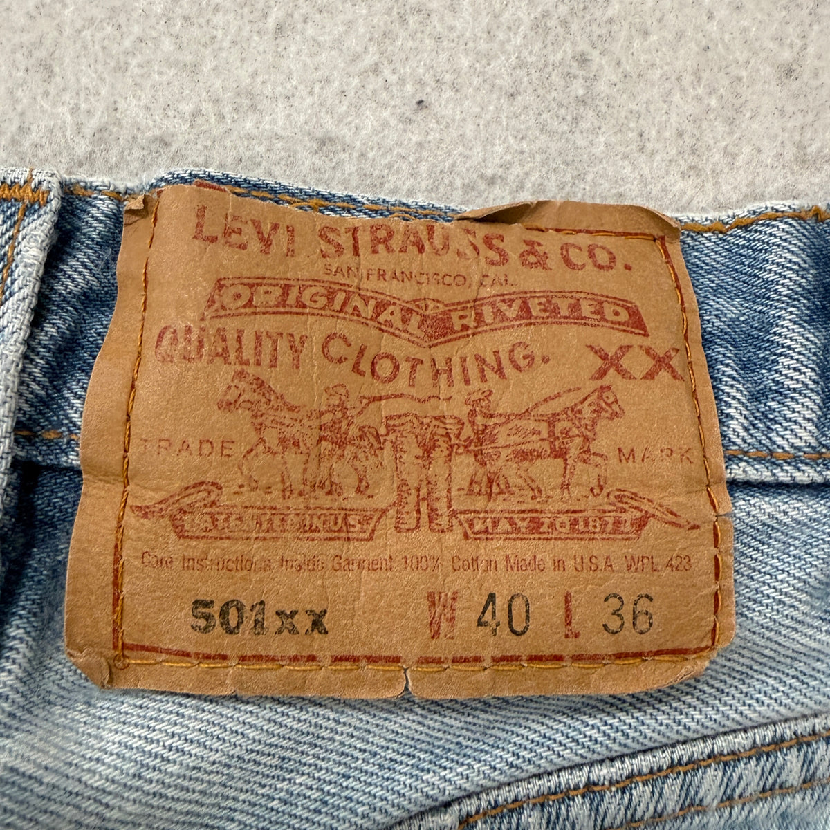 Levis Vintage 501xx Cutoff Denim Shorts Size 40 photo 3