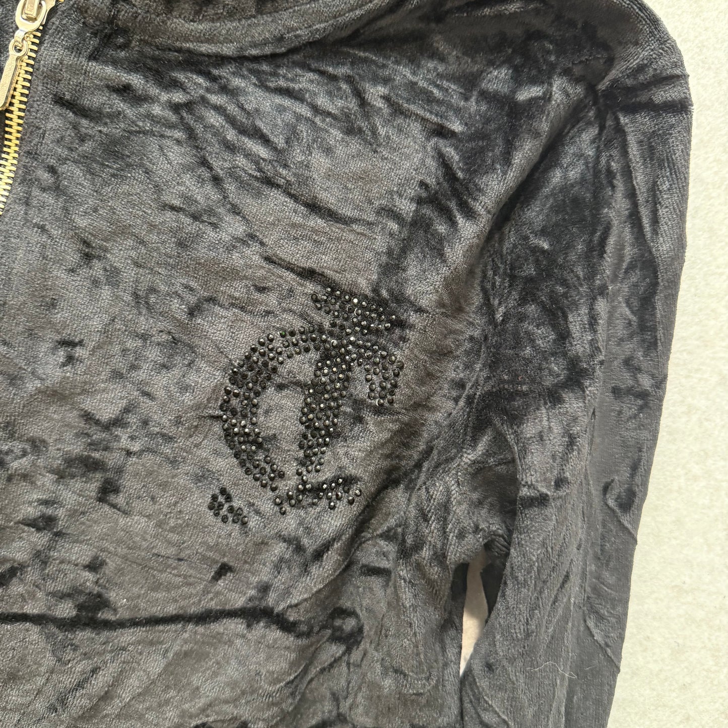 Juicy Couture Women's Jet Black Velour Zip Up Hoodie Rhinestones Logo Y2K Size M