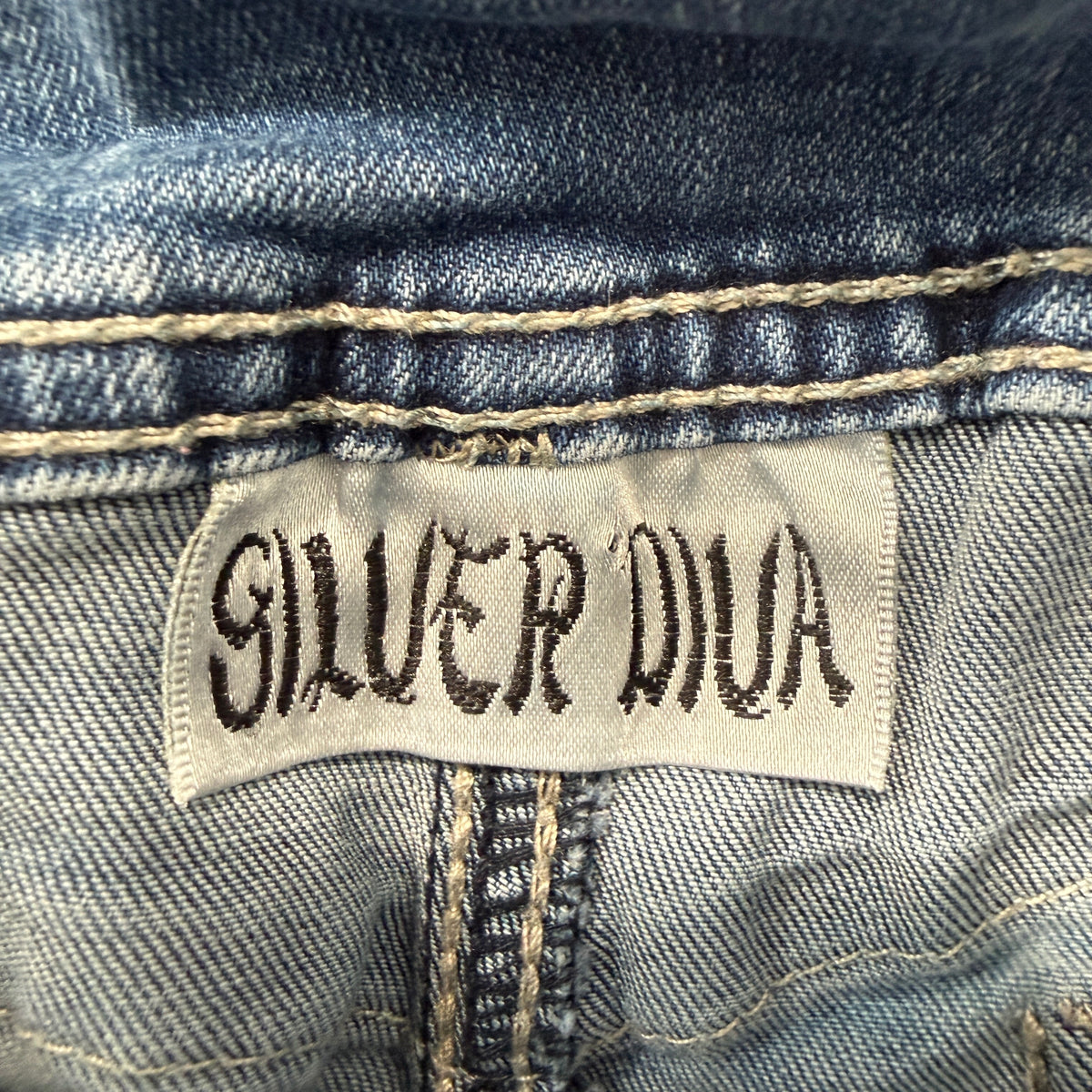 Silver Diva Women's Blue Denim Flare Jeans Cross Rhinestone Back Pockets Size 5