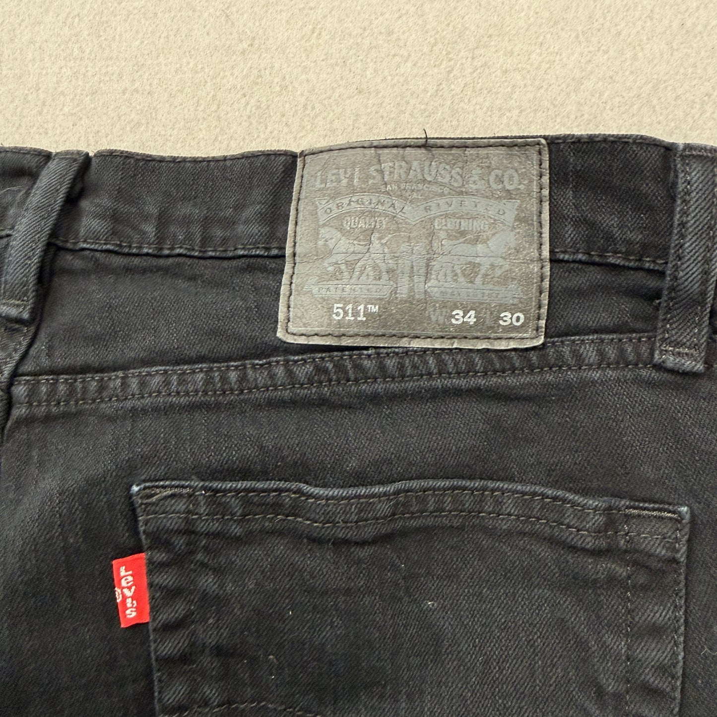 Levi's 511 Men's Black Denim Jeans Slim FIt Zip-Fly Pockets Classic Size W34xL30