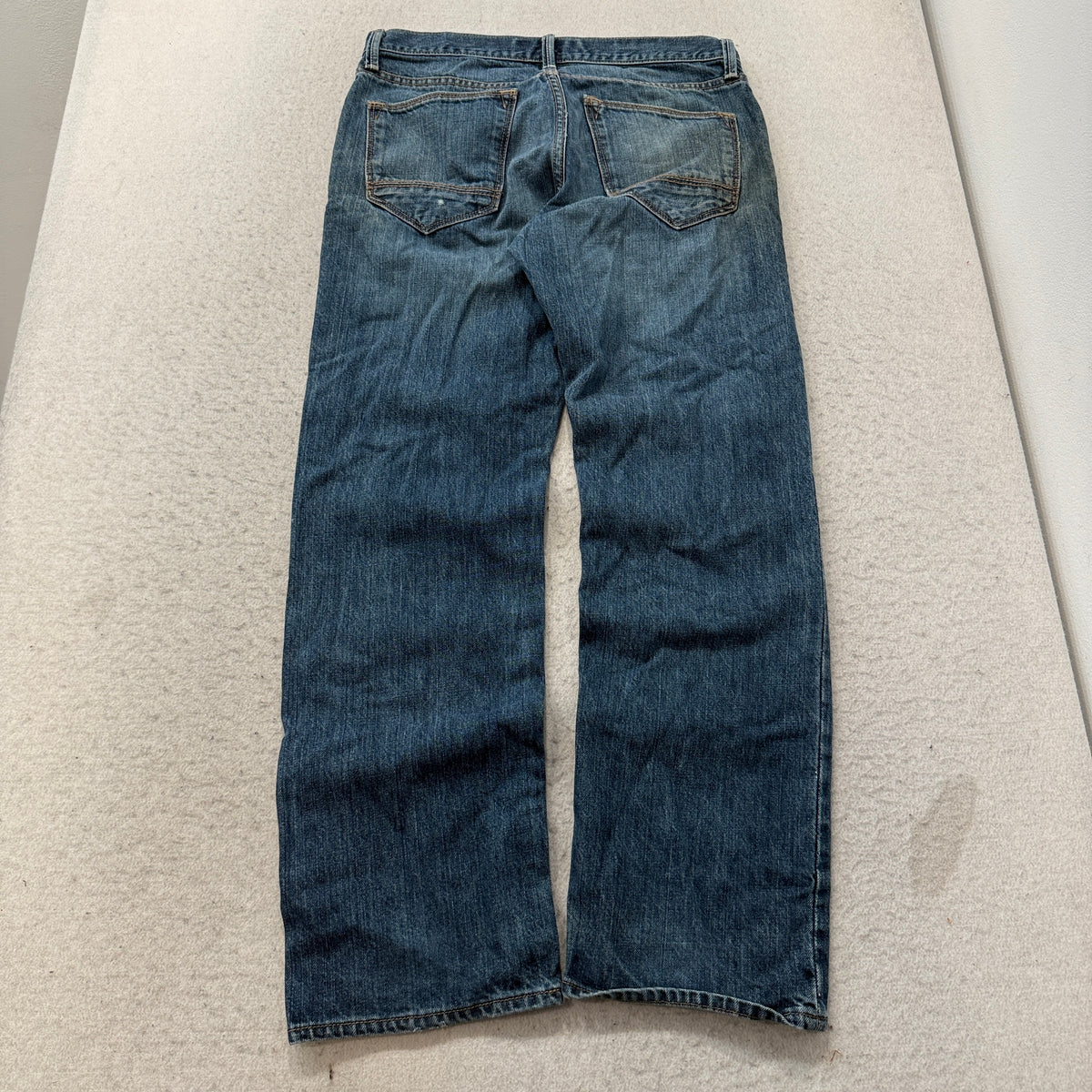 Arizona Jean Co. Medium Wash Denim Jeans Size 31x30 photo 2