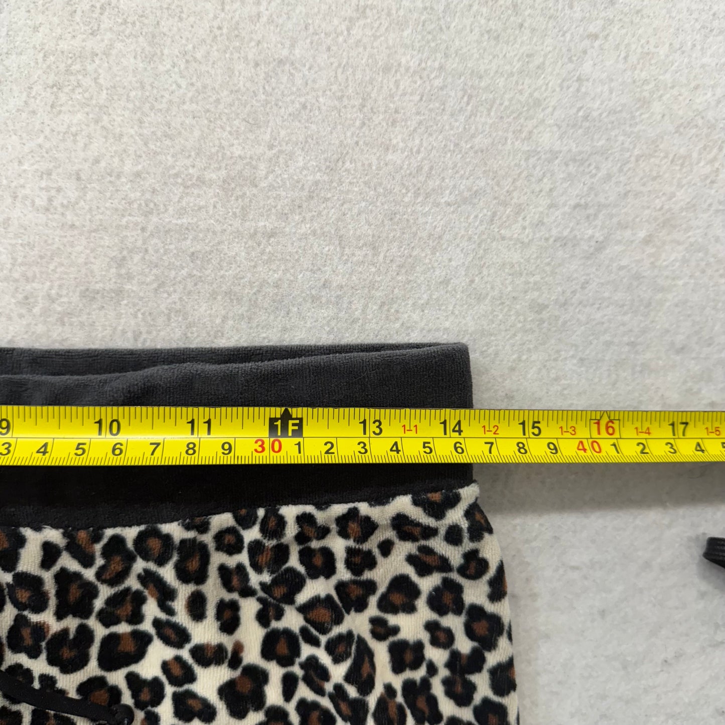 Juicy Couture Women's Leopard Print Velour Flared Track Pants Loungewear Size XL