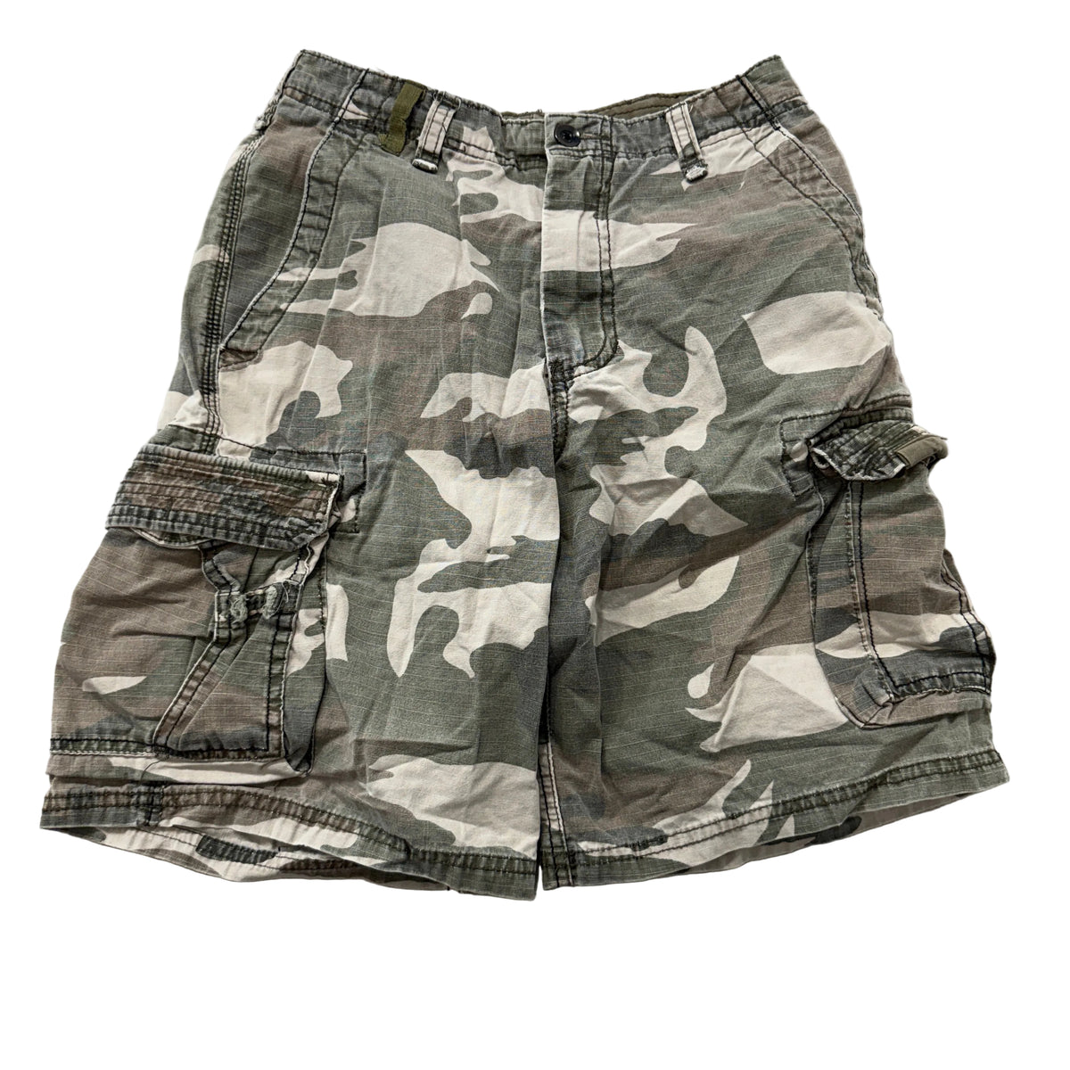 Wearfirst Camo Cargo Shorts Size 12 photo 1