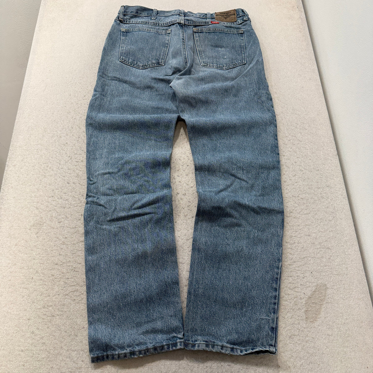 Wrangler Regular Fit Jeans Men's Light Wash Blue Denim Five Pocket Size 36x34 photo 2