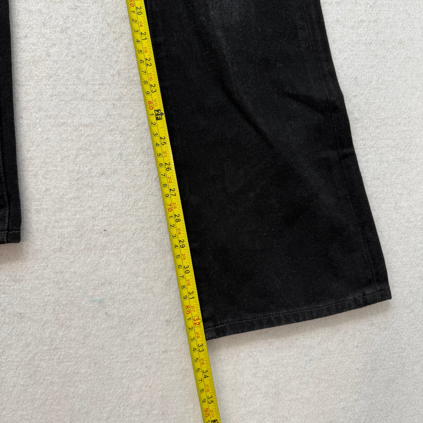 Guess Jeans Women's Solid Black Denim Bootcut Jeans Y2K Fashion Logo Size 26