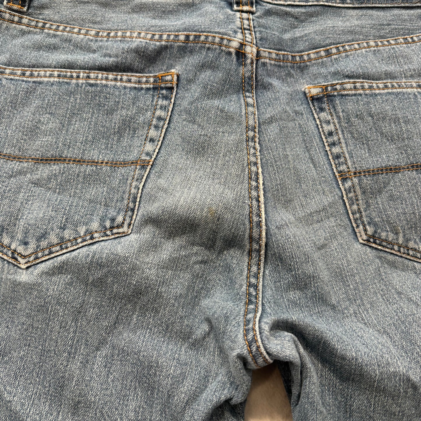 Urban Pipeline Men's Medium Wash Blue Denim Relaxed Straight Leg Jeans Size 34