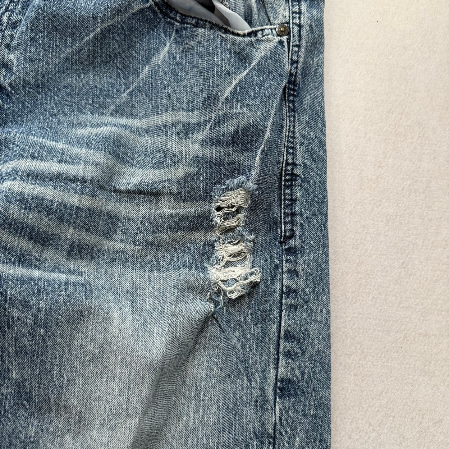 Southpole Men's Acid Wash Blue Denim Relaxed Fit Baggy Distressed Jeans Size 38