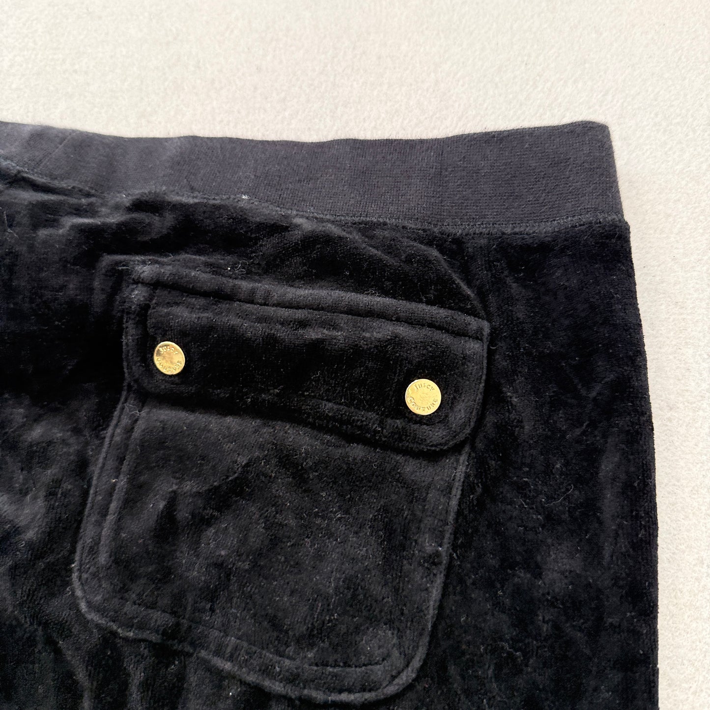 Juicy Couture Women Black Velour Joggers Cuffed Hem Drawstring Loungewear Size M