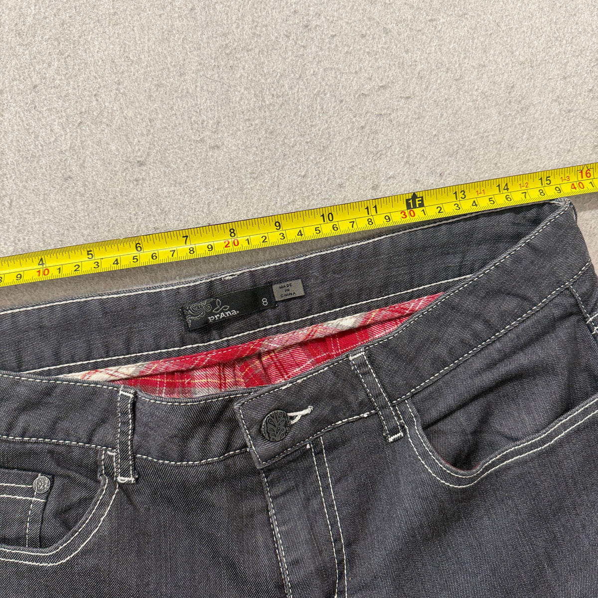 Flannel Lined Dark Gray Straight Jeans Size 8 photo 3