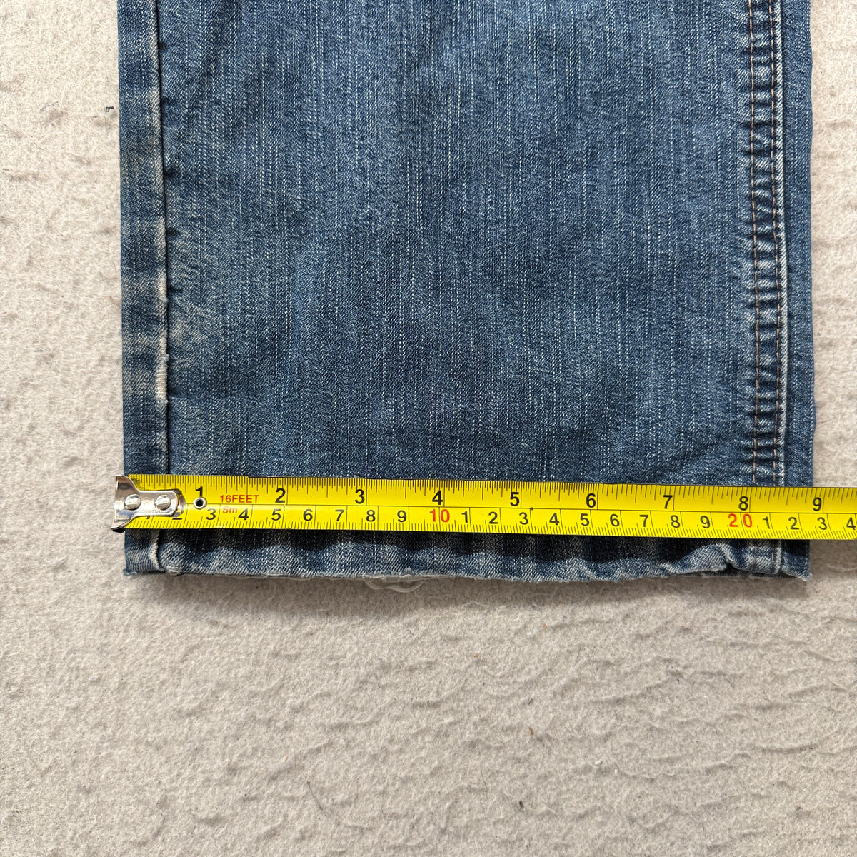 Wrangler Cargo Jeans Men's Medium Wash Blue Denim Utility Pockets Size 36x34 photo 7