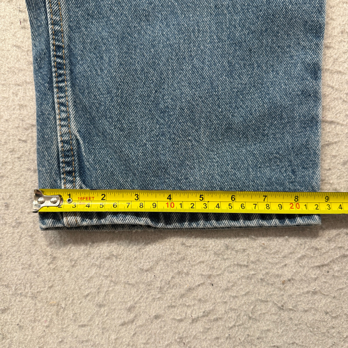 Levi's 540 Relaxed Fit Jeans Men's Medium Wash Blue Denim Five Pocket Size 44x30 photo 6