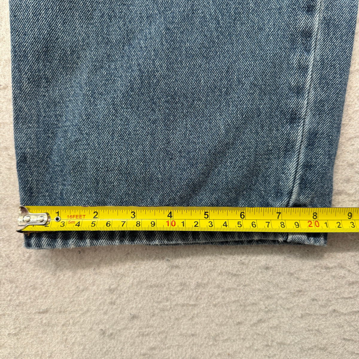Levi's 550 Men's Blue Denim Jeans Relaxed Fit Zip-Fly Pockets Size W36xL32