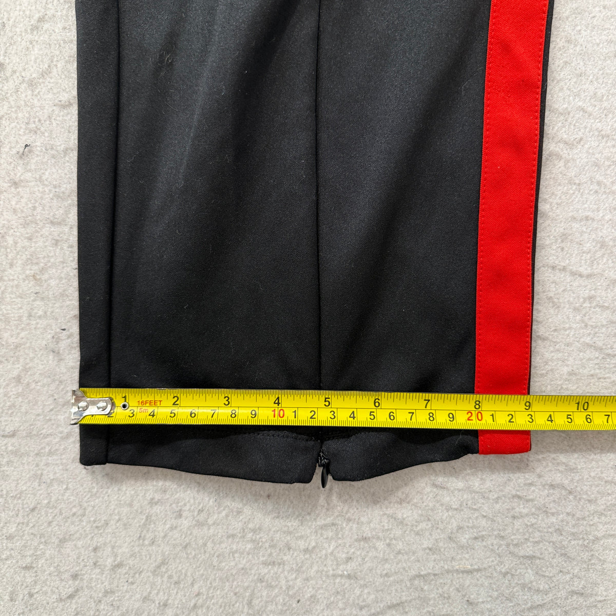 Wild Fable Men's Black Red Track Pants High-Rise Side Stripe Zip-Hem Size M
