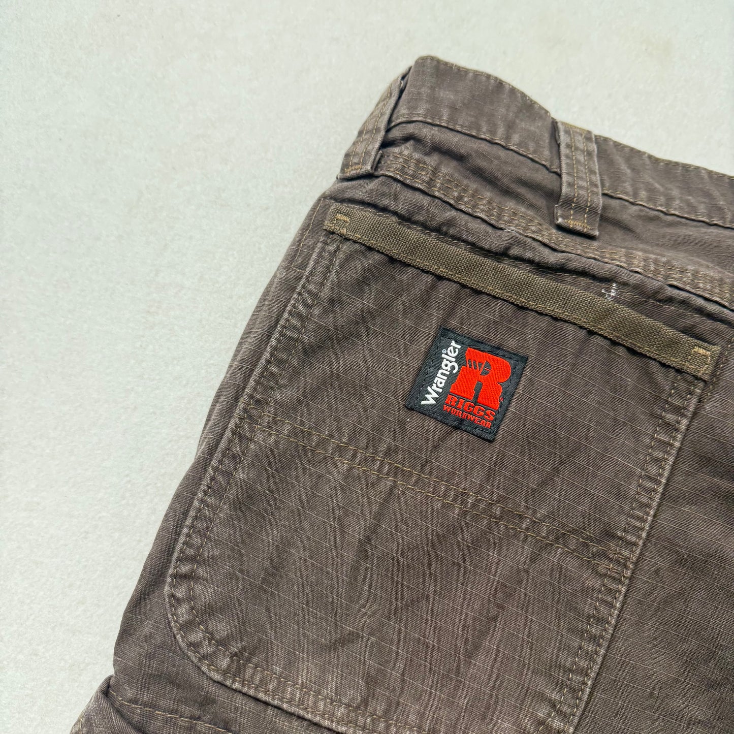 Wrangler Riggs Men's Brown Cotton Relaxed Carpenter Pant Utility Pockets Size 36
