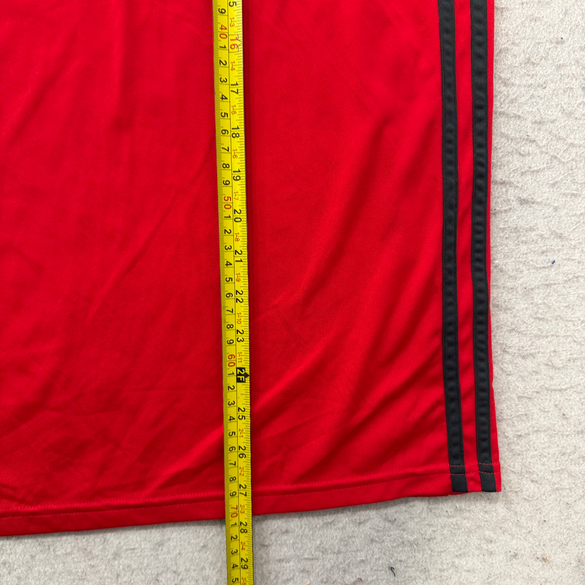 Adidas Climacool red tee detail