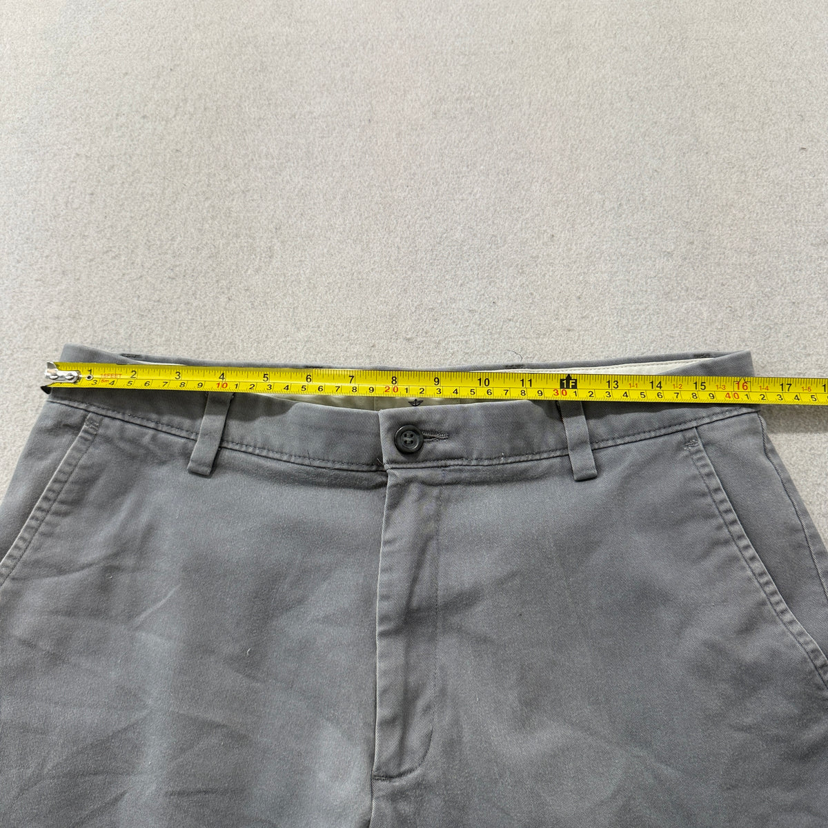 Dockers Classic Fit Grey Chino Pants Size 33x32 photo 5