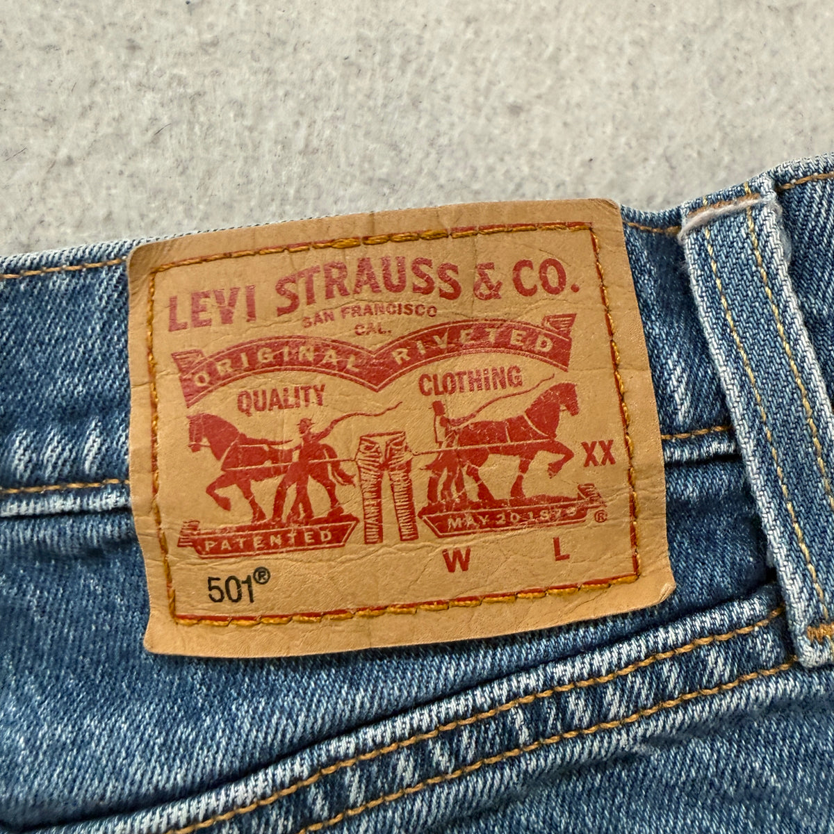 Levis 501 High Rise Cutoff Denim Shorts Size 29 photo 5