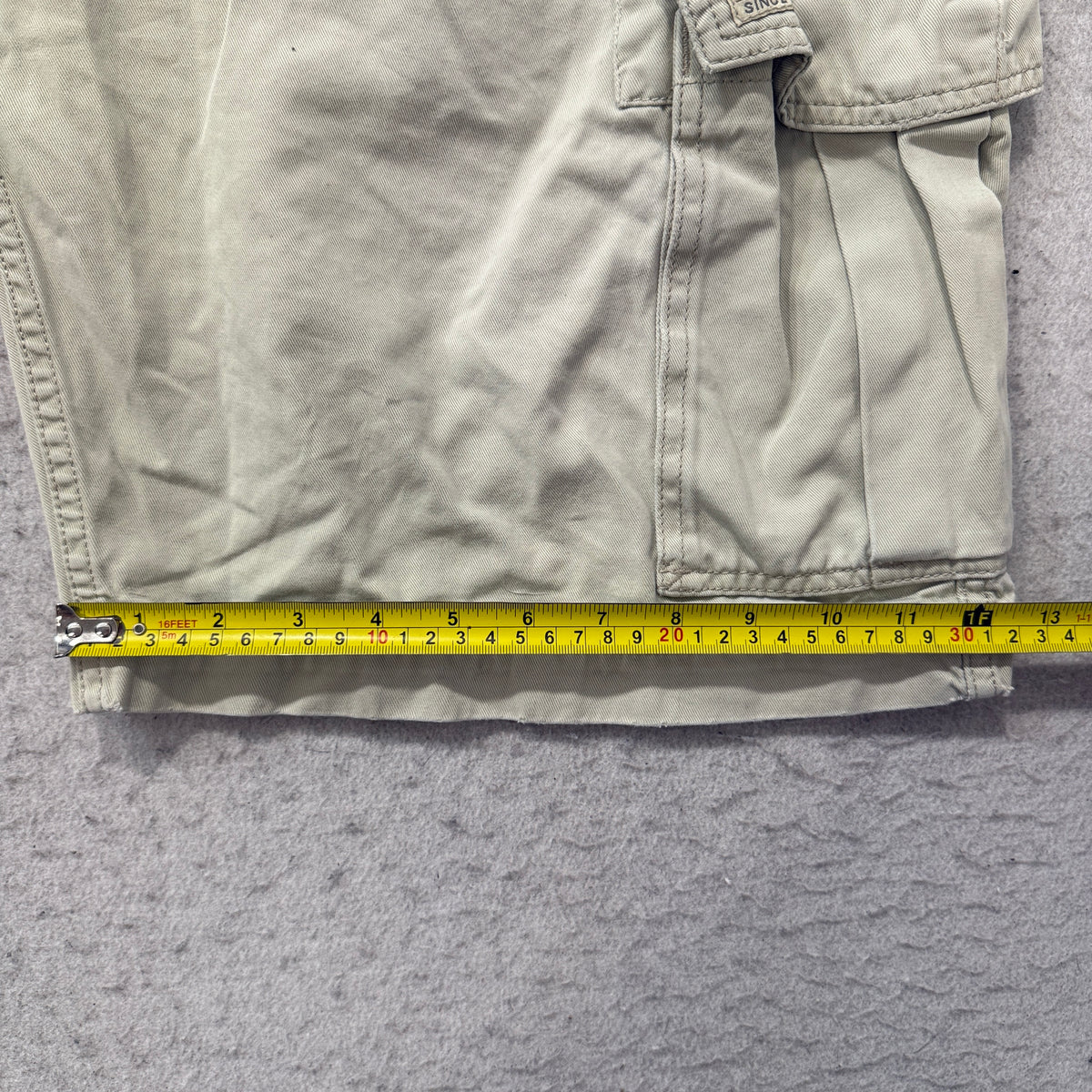 Levis Cargo Shorts Khaki Size 40 photo 7