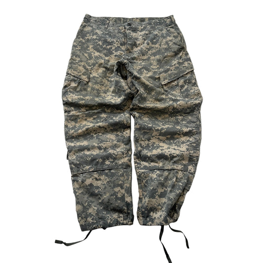US Military DCU Men's 3-Color Desert Camouflage Cargo Pants Size Medium Short