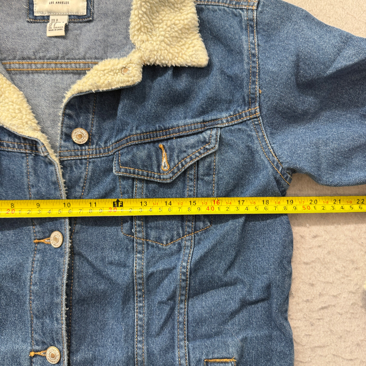 Forever 21 Sherpa Collar Denim Trucker Jacket Size S photo 4
