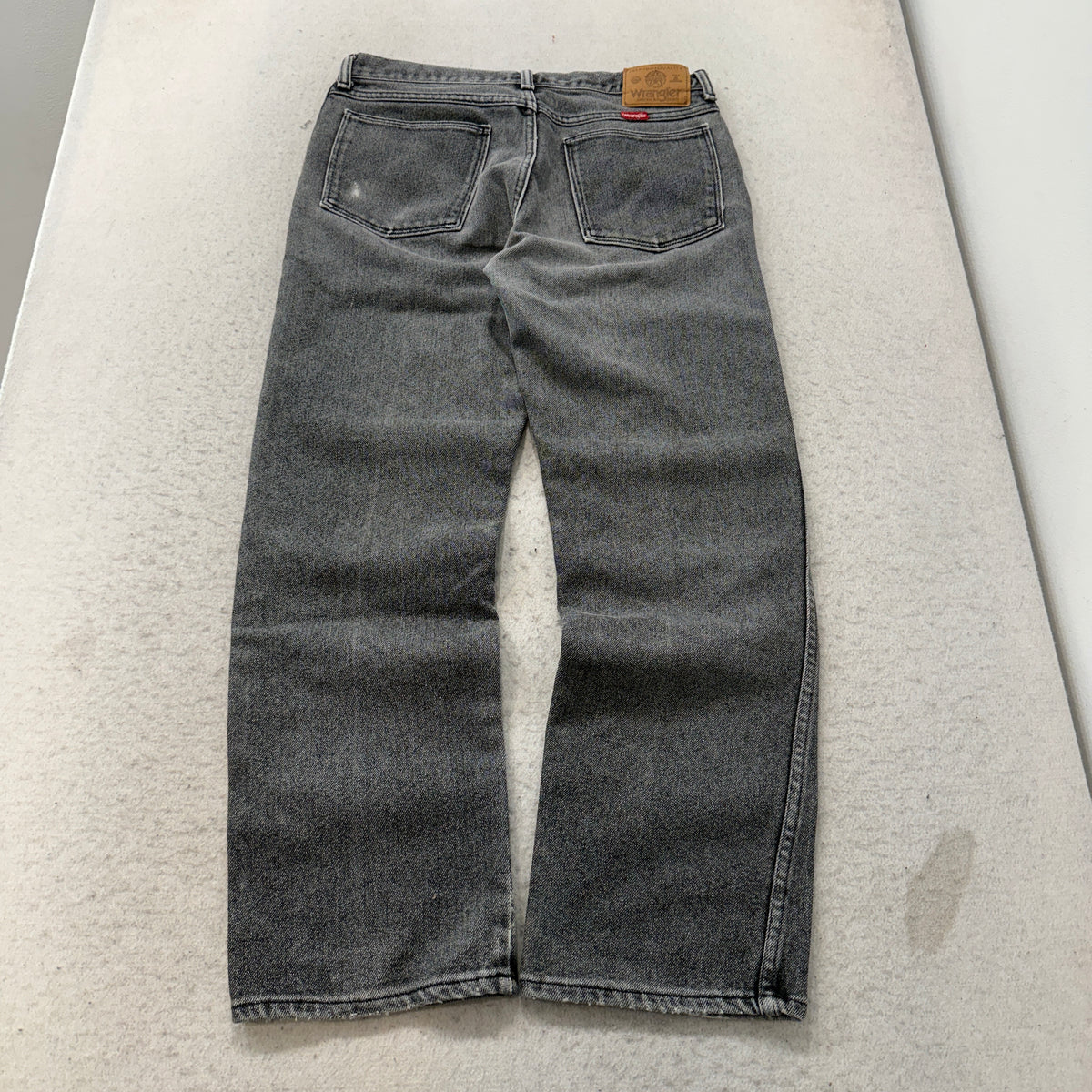 Wrangler Vintage Gray Denim Jeans USA Size 33x30 photo 2