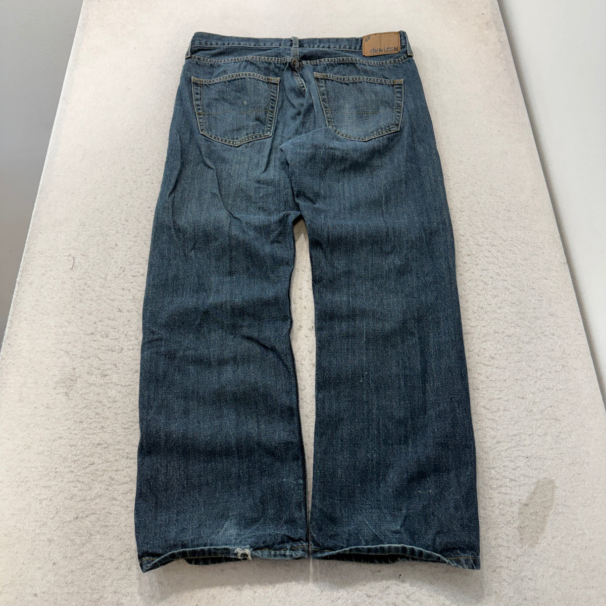 Denizen Loose Fit Dark Wash Jeans Size 34x32 photo 2