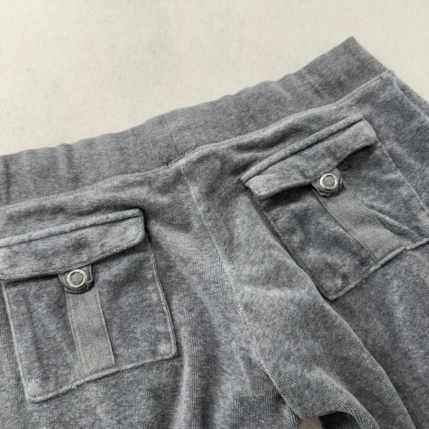 Juicy Couture Women's Gray Velour Flared Track Pants Pockets Loungewear Size S