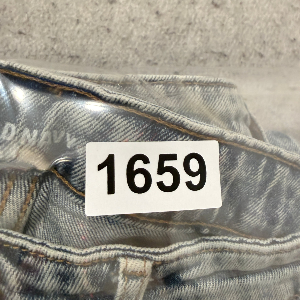 Old Navy Higher High-Rise Flare Jeans Women's Acid Light Wash Denim Size 8 photo 7
