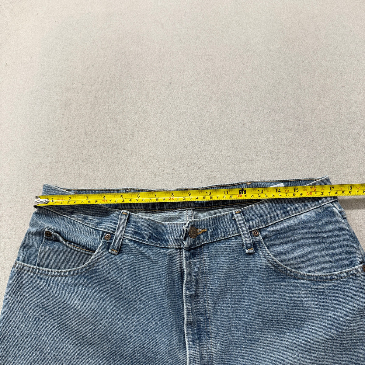 Wrangler Regular Fit Jeans Men's Light Wash Blue Denim Five Pocket Size 36x34 photo 4