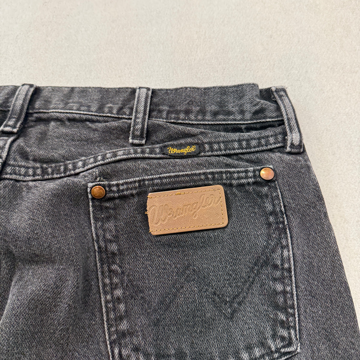 Wrangler Black Denim Cowboy Cut Jeans Size 34x32 photo 7