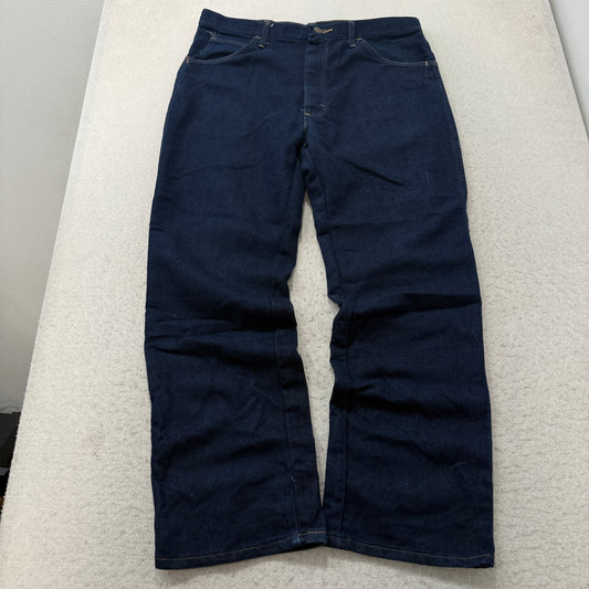 Wrangler Dark Rinse Relaxed Jeans Size 38x30 photo 2