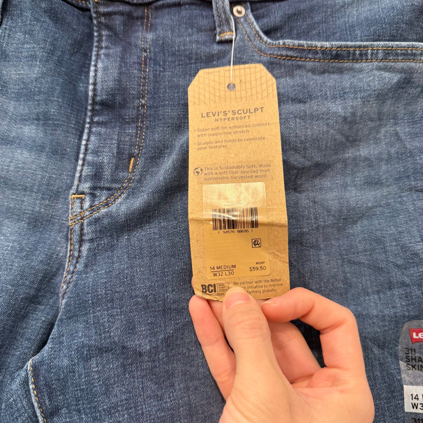 Levi's Strauss & Co. 311 Shaping Women's Medium Blue Denim Skinny Jeans Size 32