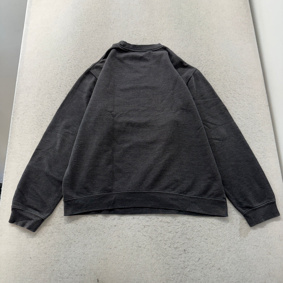 FUN Black Photo Graphic Crewneck Sweatshirt Size M photo 2